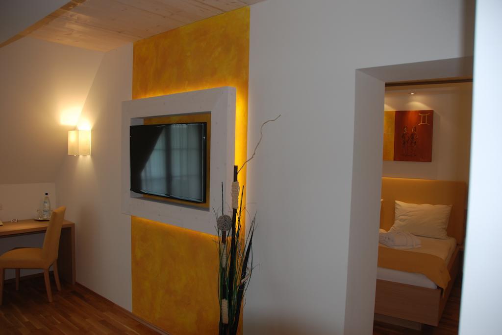 Joglland Hotel Prettenhofer Wenigzell Extérieur photo